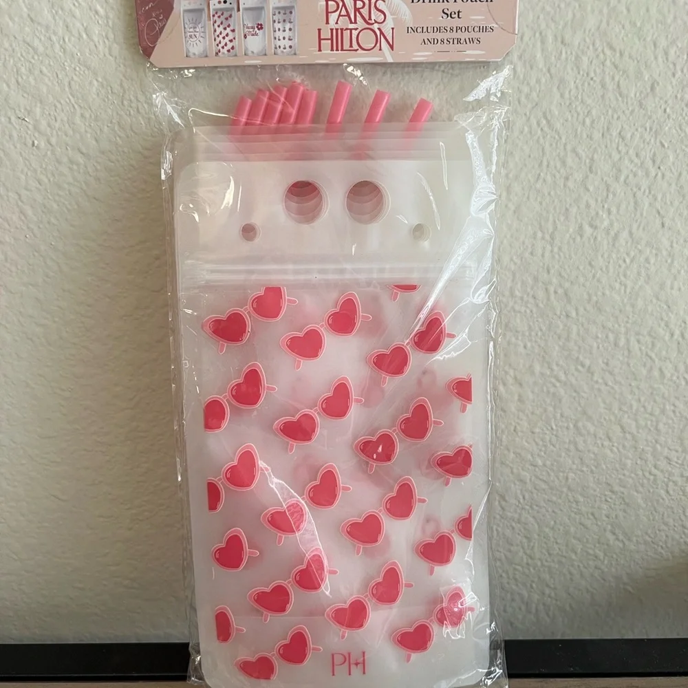 Paris Hilton Pink Drink Pouch Set